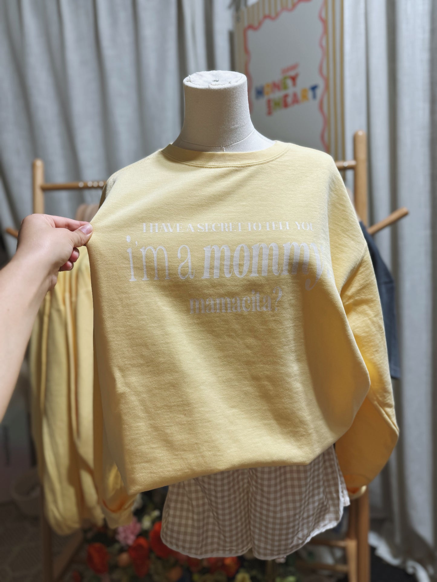 "Mamacita" Graphic Crewneck